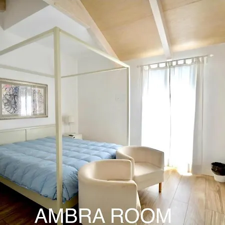 Essence Domus Ambra *